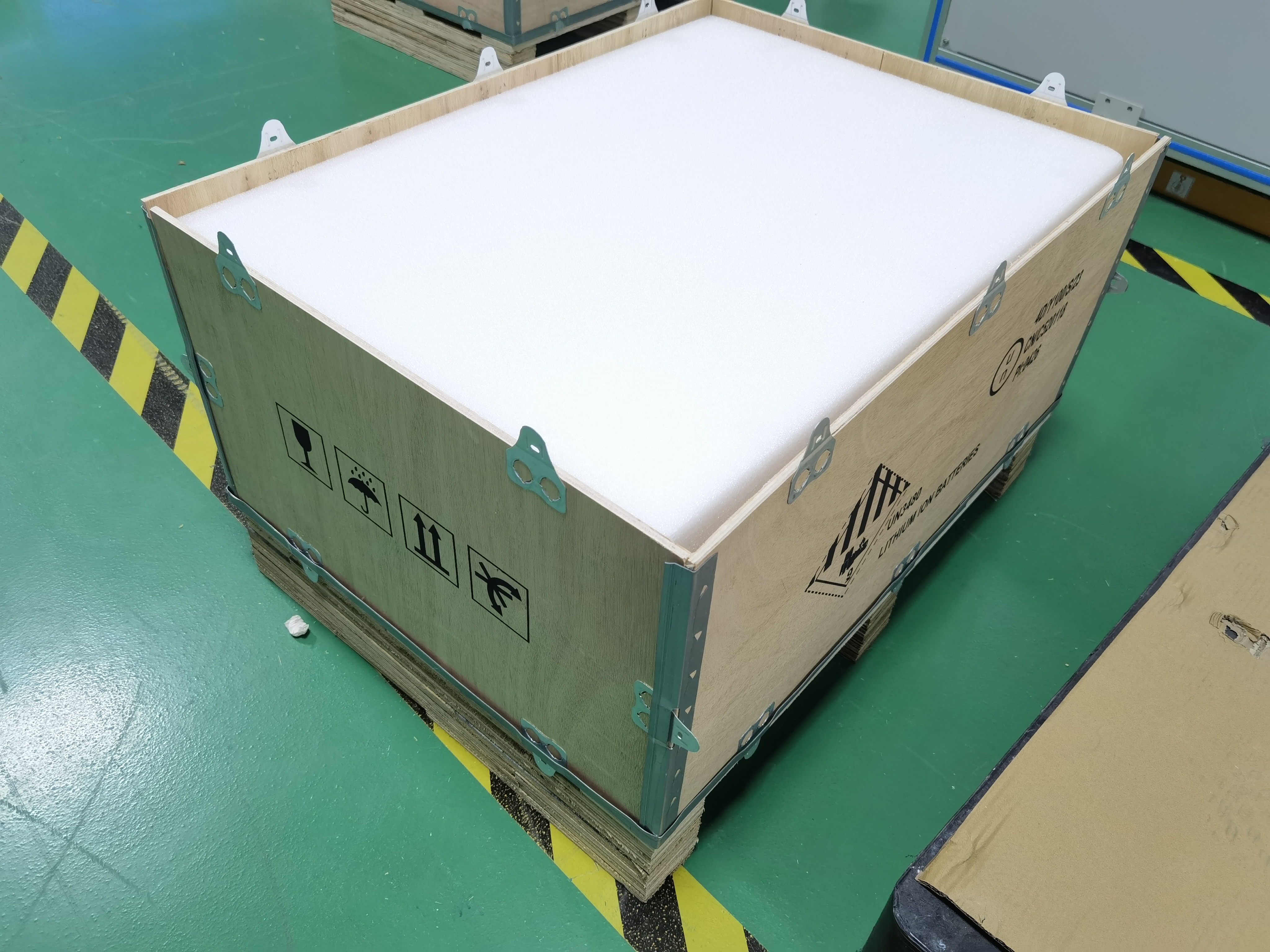 Bit Solar Packing UN38.3